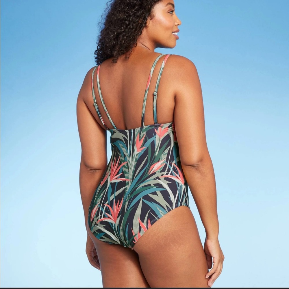 NWOT Kona Sol One-Piece SwimsuitSize XL